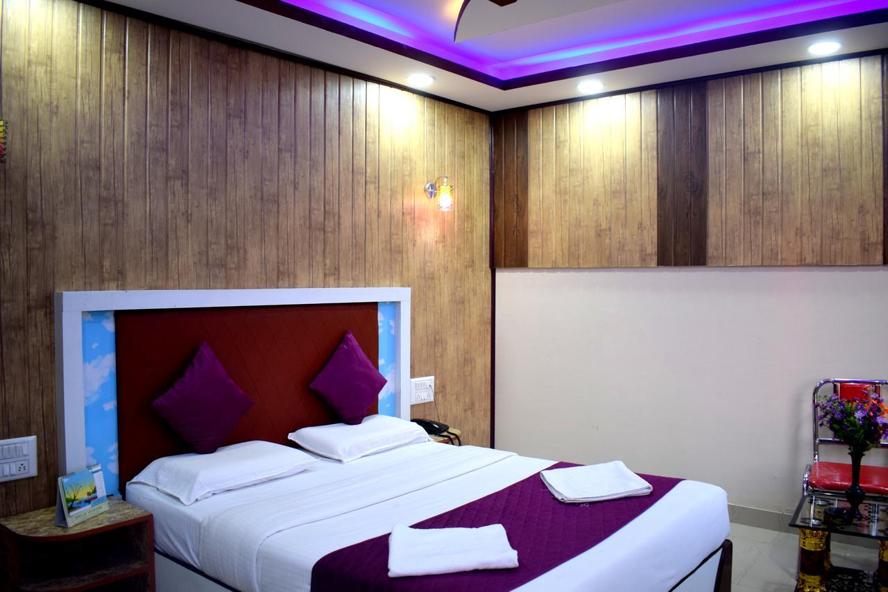 Hotel Kaveri Palace 마이소르 외부 사진