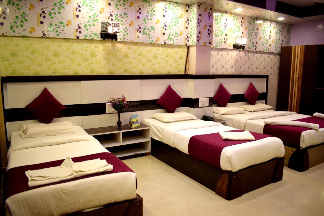 Hotel Kaveri Palace 마이소르 외부 사진
